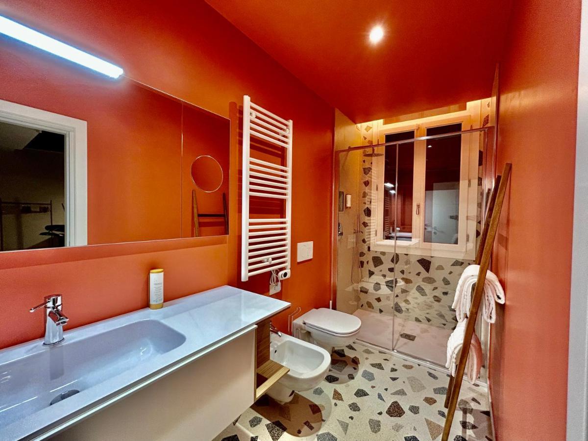 Farini Suites Wi-Fi Венеция Экстерьер фото