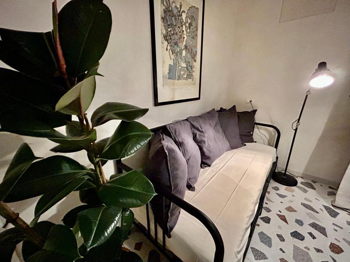 Farini Suites Wi-Fi Венеция Экстерьер фото
