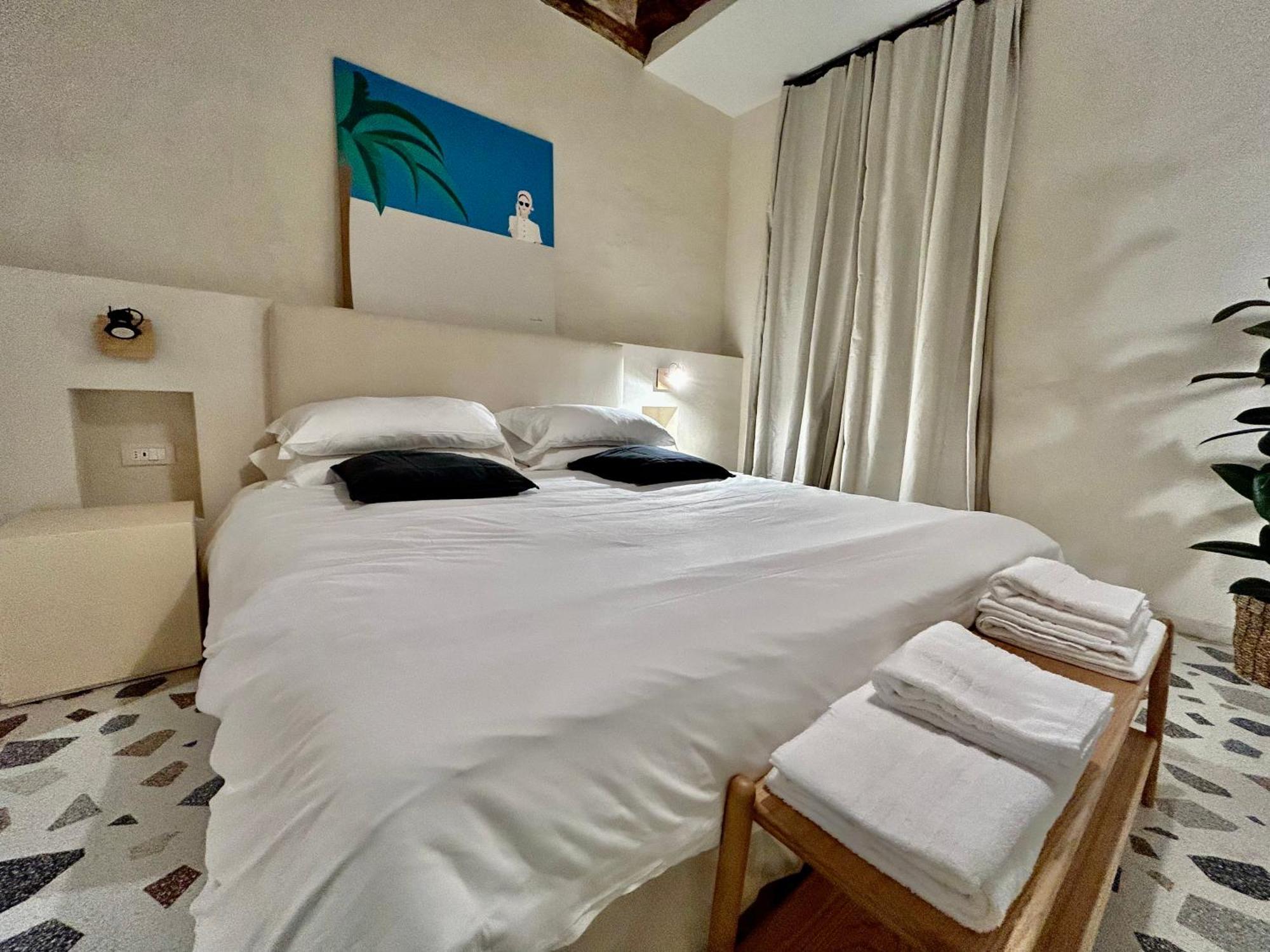 Farini Suites Wi-Fi Венеция Экстерьер фото